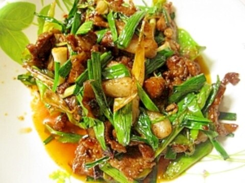 豚バラ肉と韮の甜麺ジャン炒め
